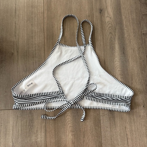 🦃5 for $25🦃 New SHEIN Black & White Striped High Neck Bikini Top - Picture 4 of 6